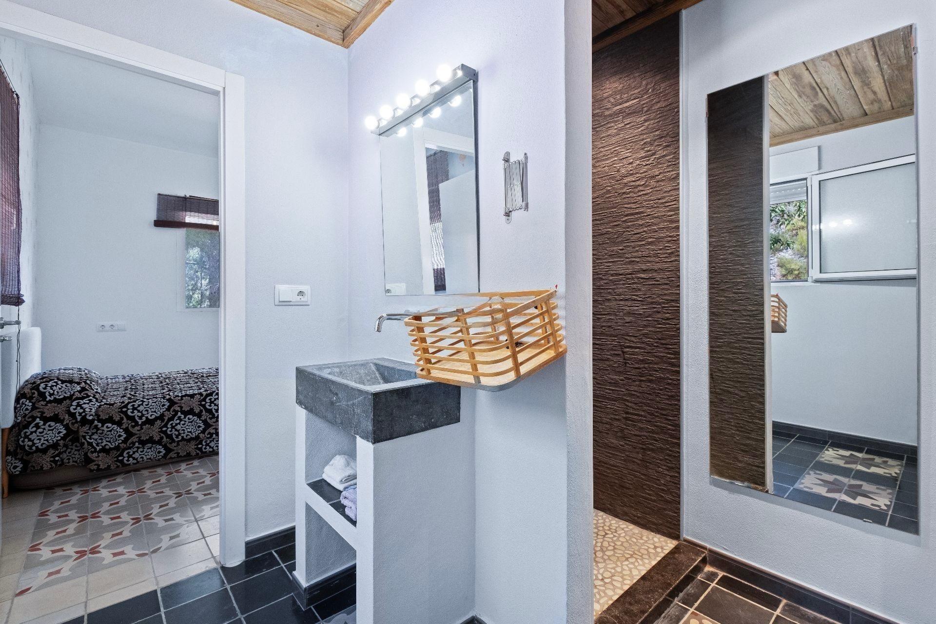 Bathroom in villa for sale in Altea