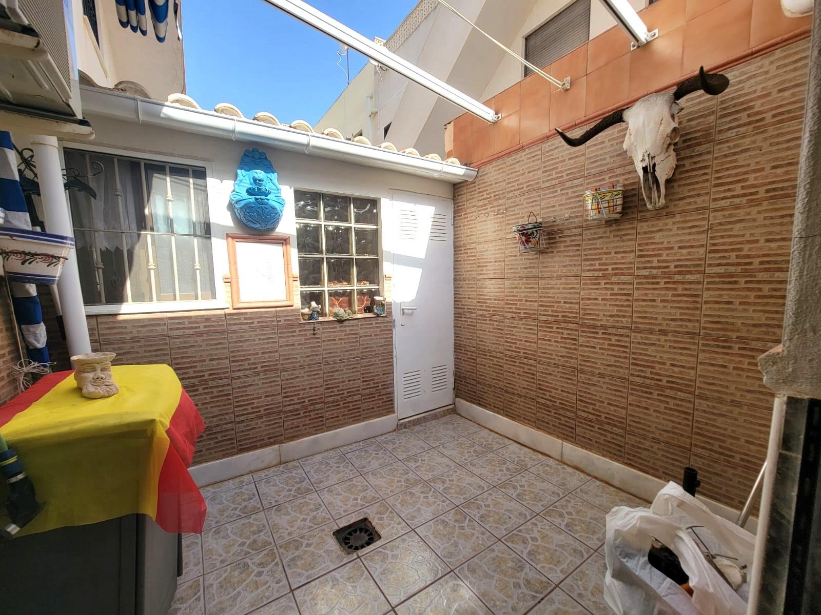 Master bedroom in bungalow for sale in Torrevieja