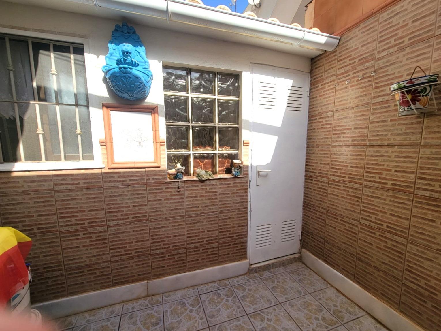 Bathroom in bungalow for sale in Torrevieja