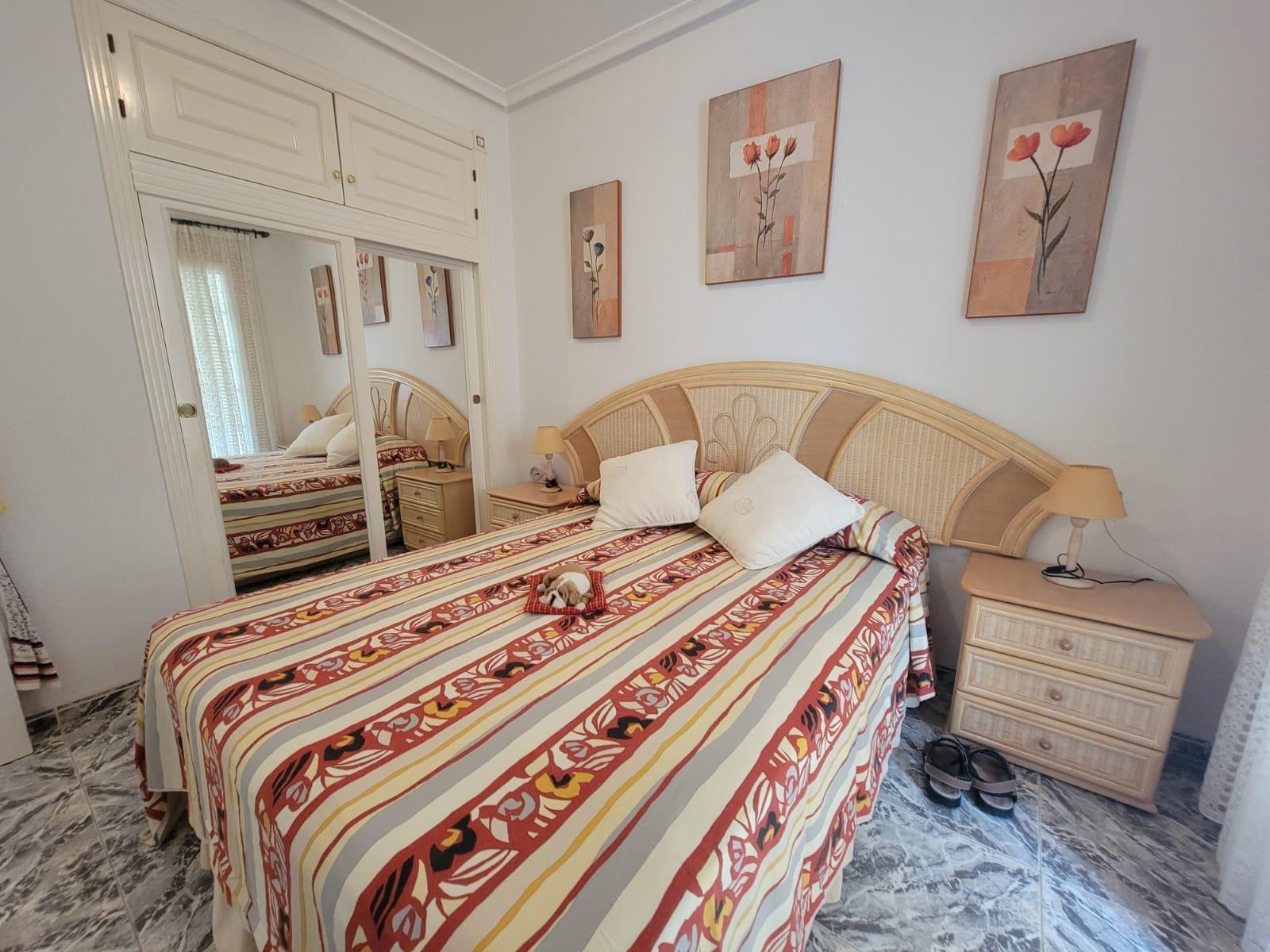 Dining area in bungalow for sale in Torrevieja