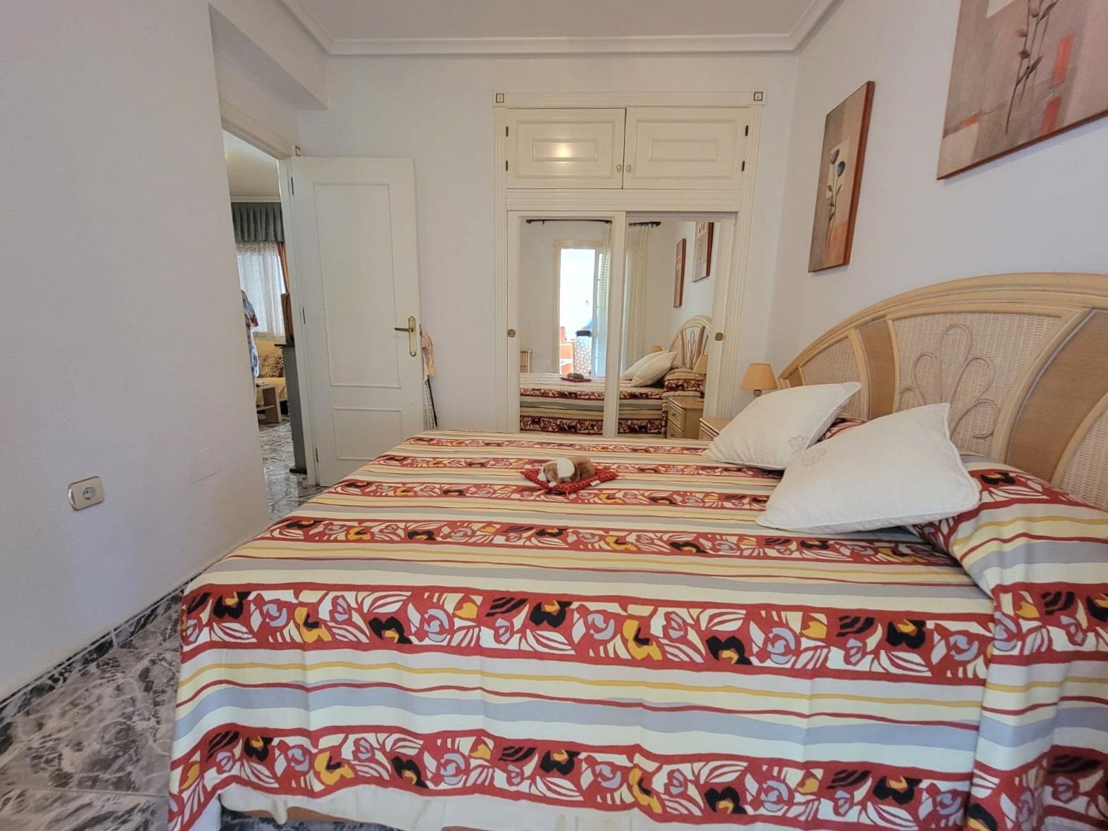 Master bedroom in bungalow for sale in Torrevieja