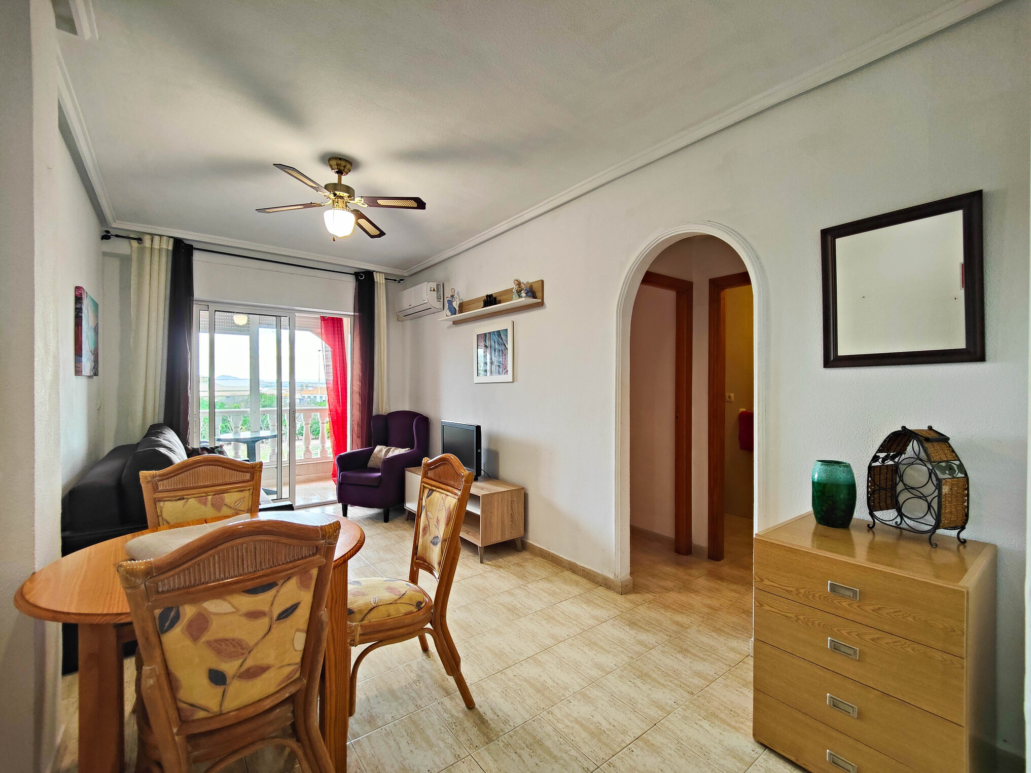 Living room in apartment for sale in Torrevieja