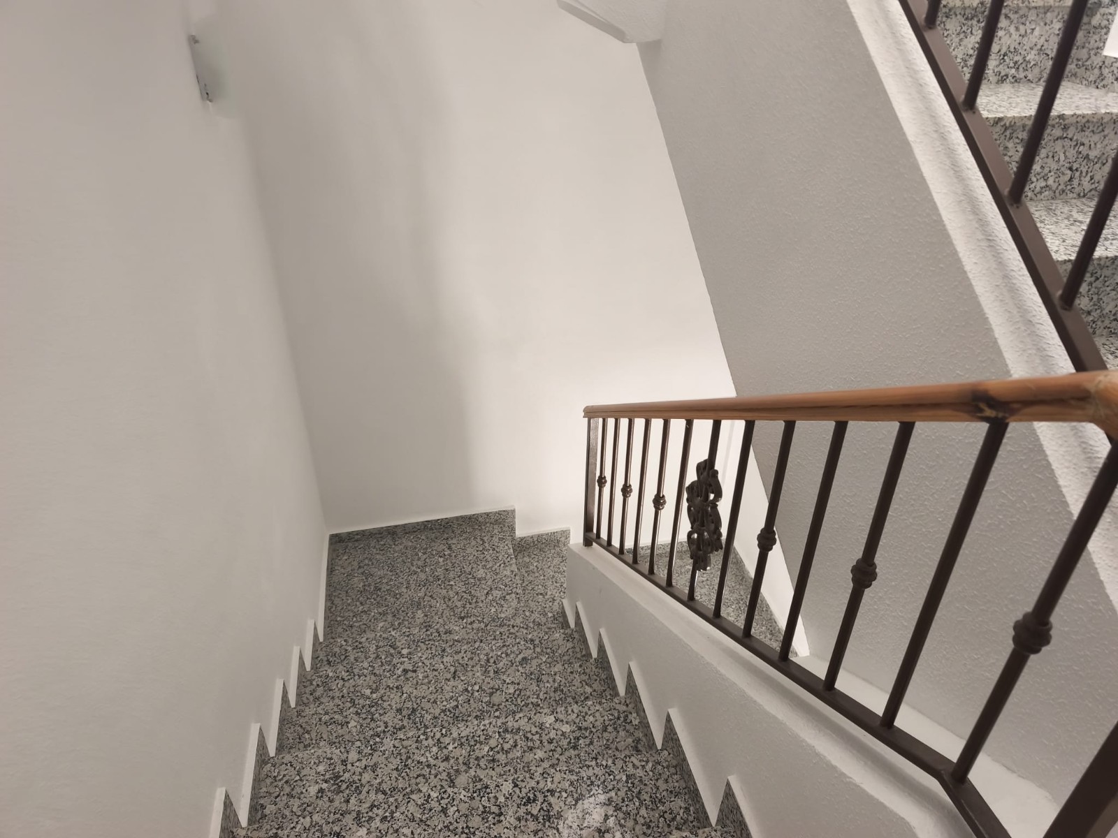 Master bedroom in terraced for sale in Rojales
