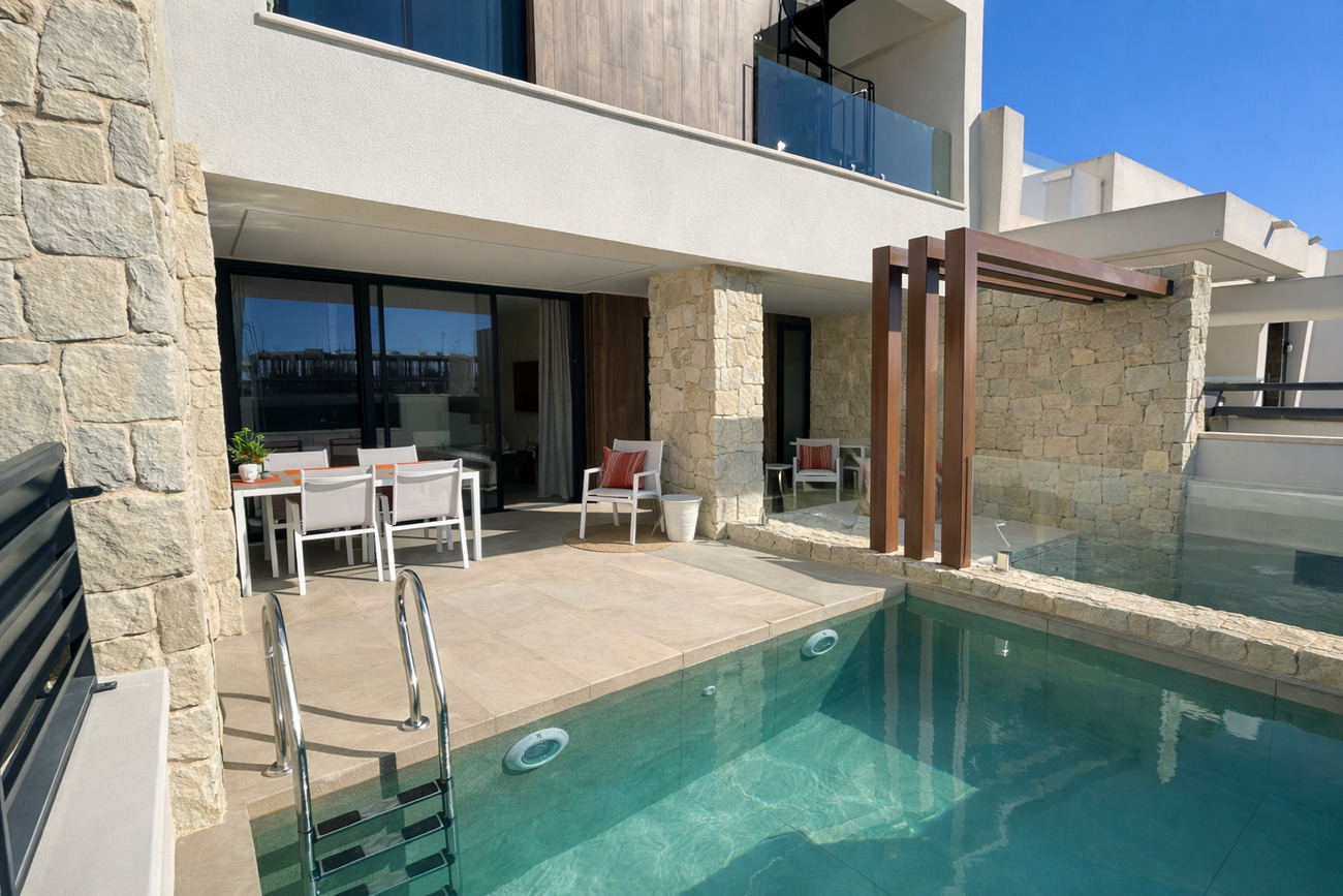 This modern and fully furnished townhouse was completed at the end of October 2025 — and no one has