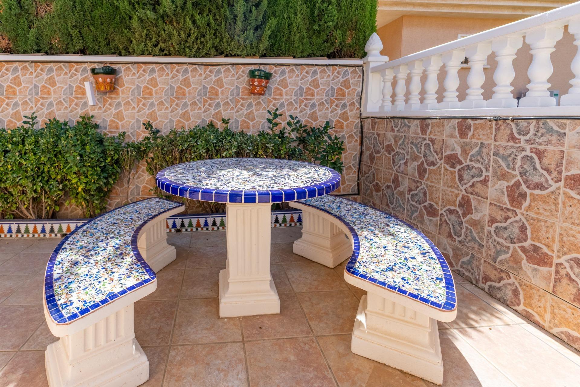 Dining area in villa for sale in Torrevieja