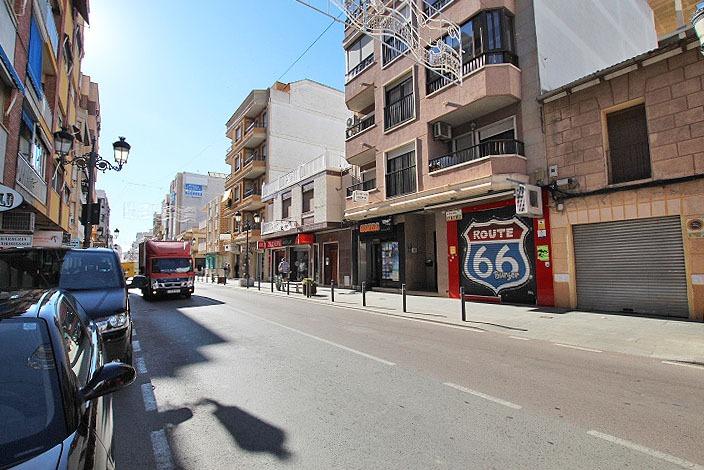 Bathroom in commercial for sale in Guardamar del Segura