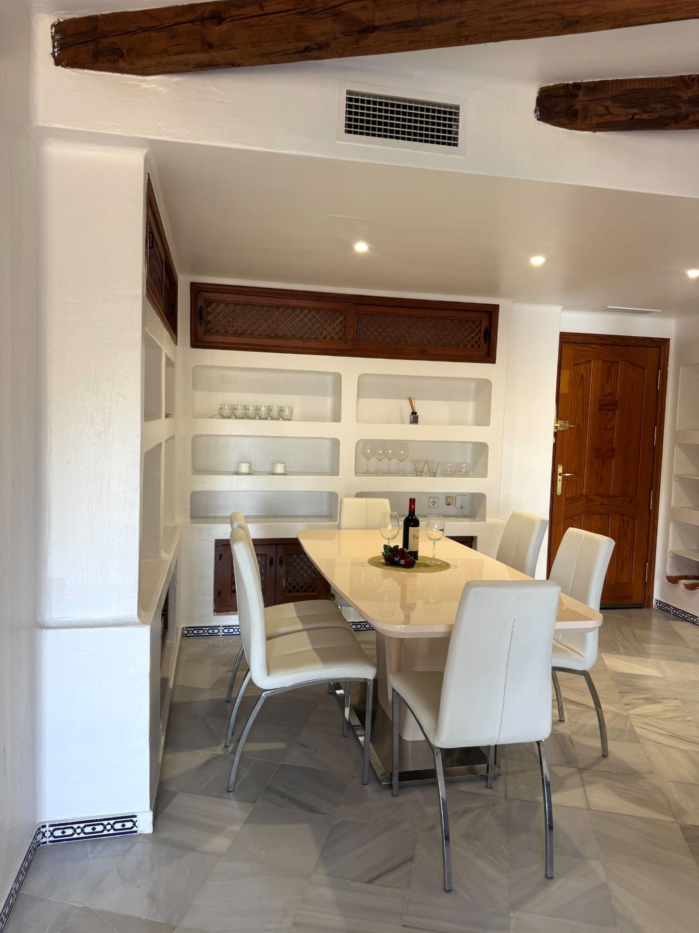 Garden in penthouse for sale in Torrevieja