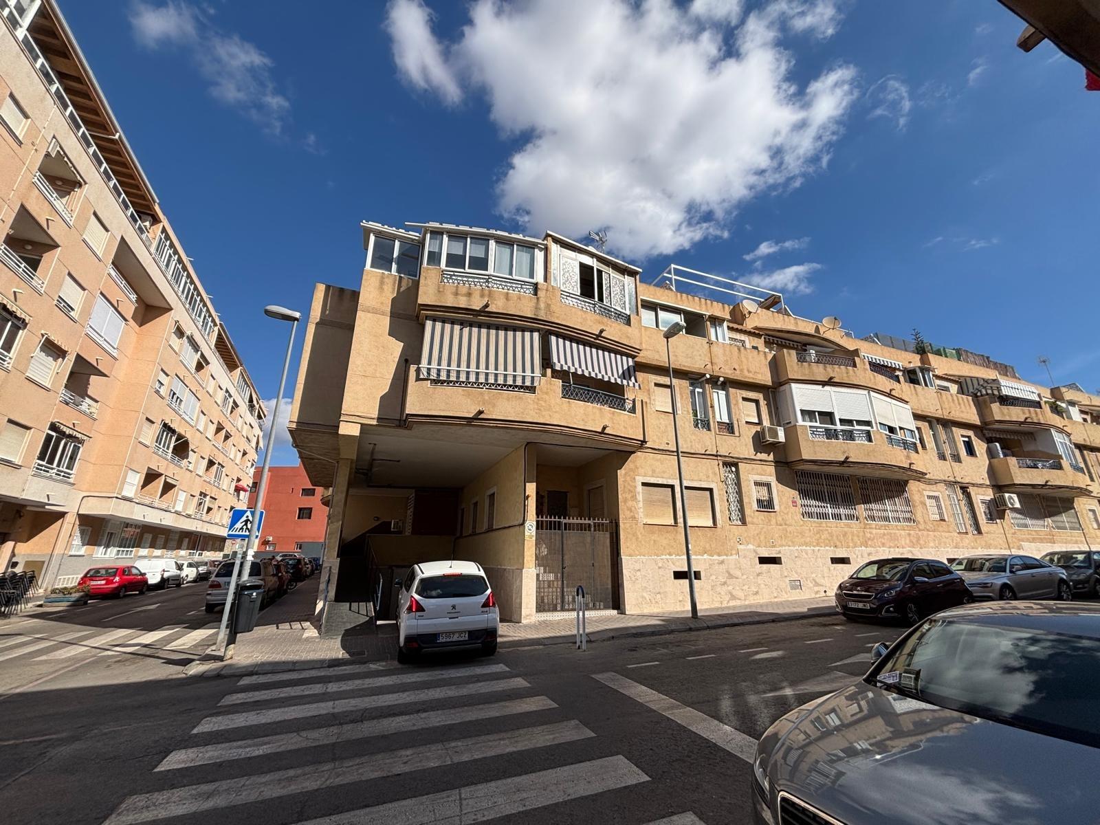 Living room in apartment for sale in Torrevieja