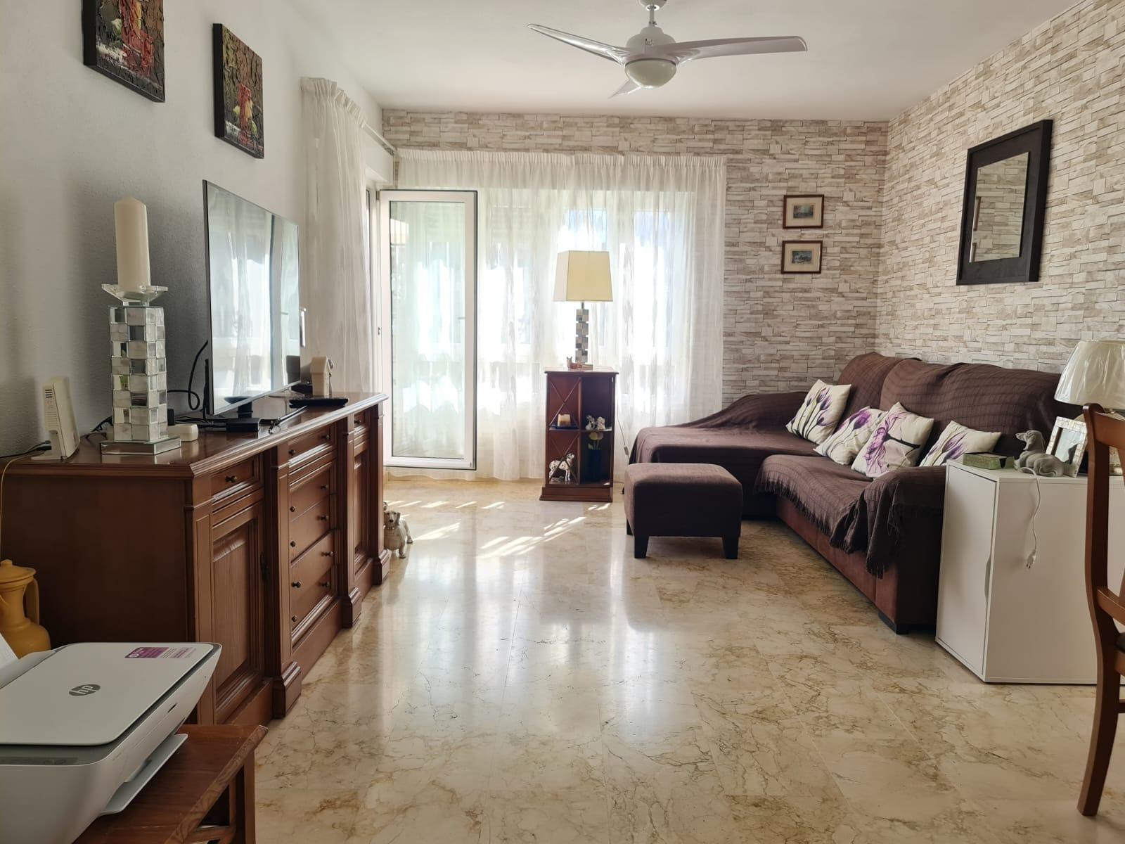 Terrace in villa for sale in Orihuela Costa