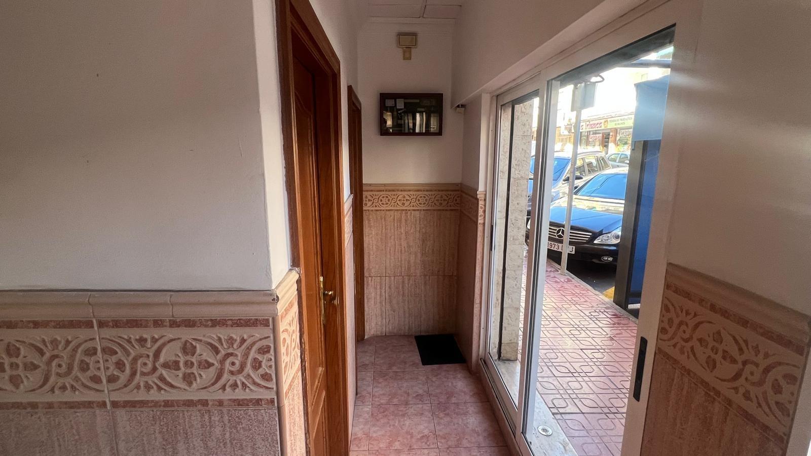 Bathroom in commercial for sale in Torrevieja