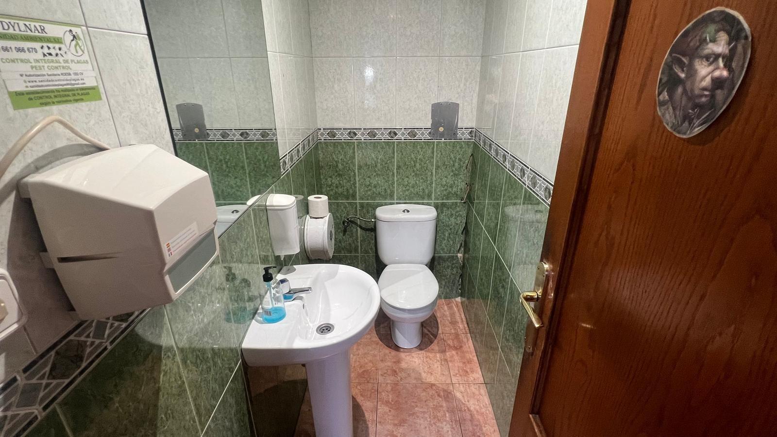 Pool area in commercial for sale in Torrevieja