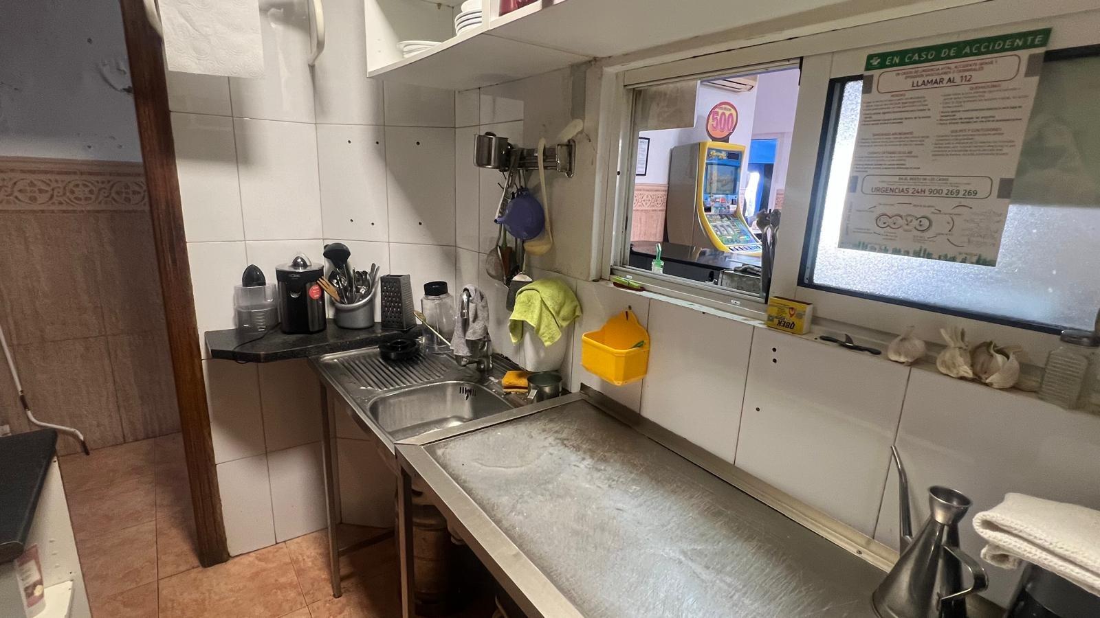 Pool area in commercial for sale in Torrevieja
