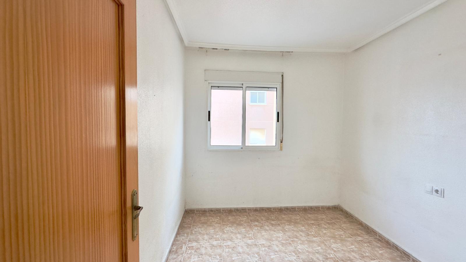 Terrace in apartment for sale in Torrevieja