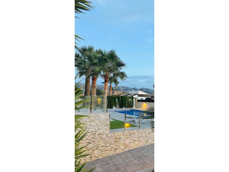 Kitchen in villa for sale in Alfas del Pi