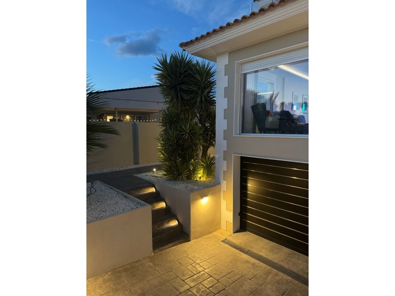 Bathroom in villa for sale in Alfas del Pi