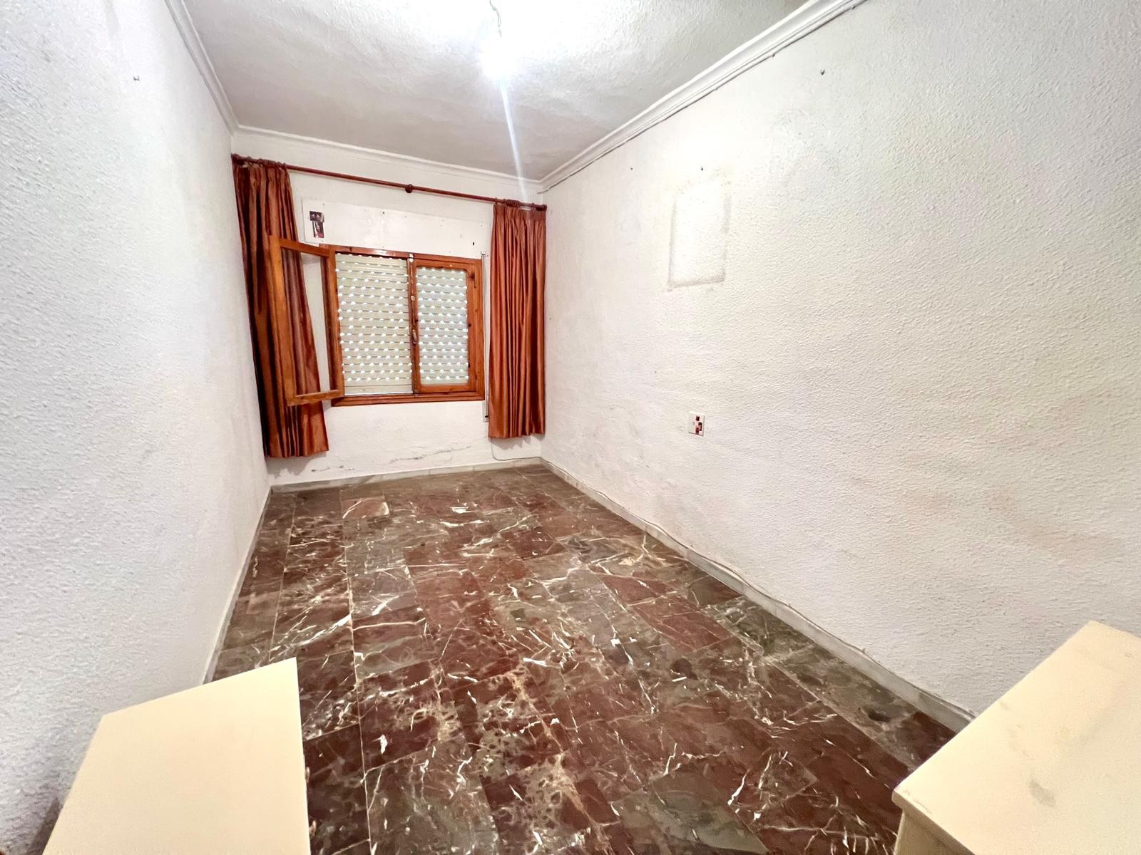 Bathroom in terraced for sale in Barinas