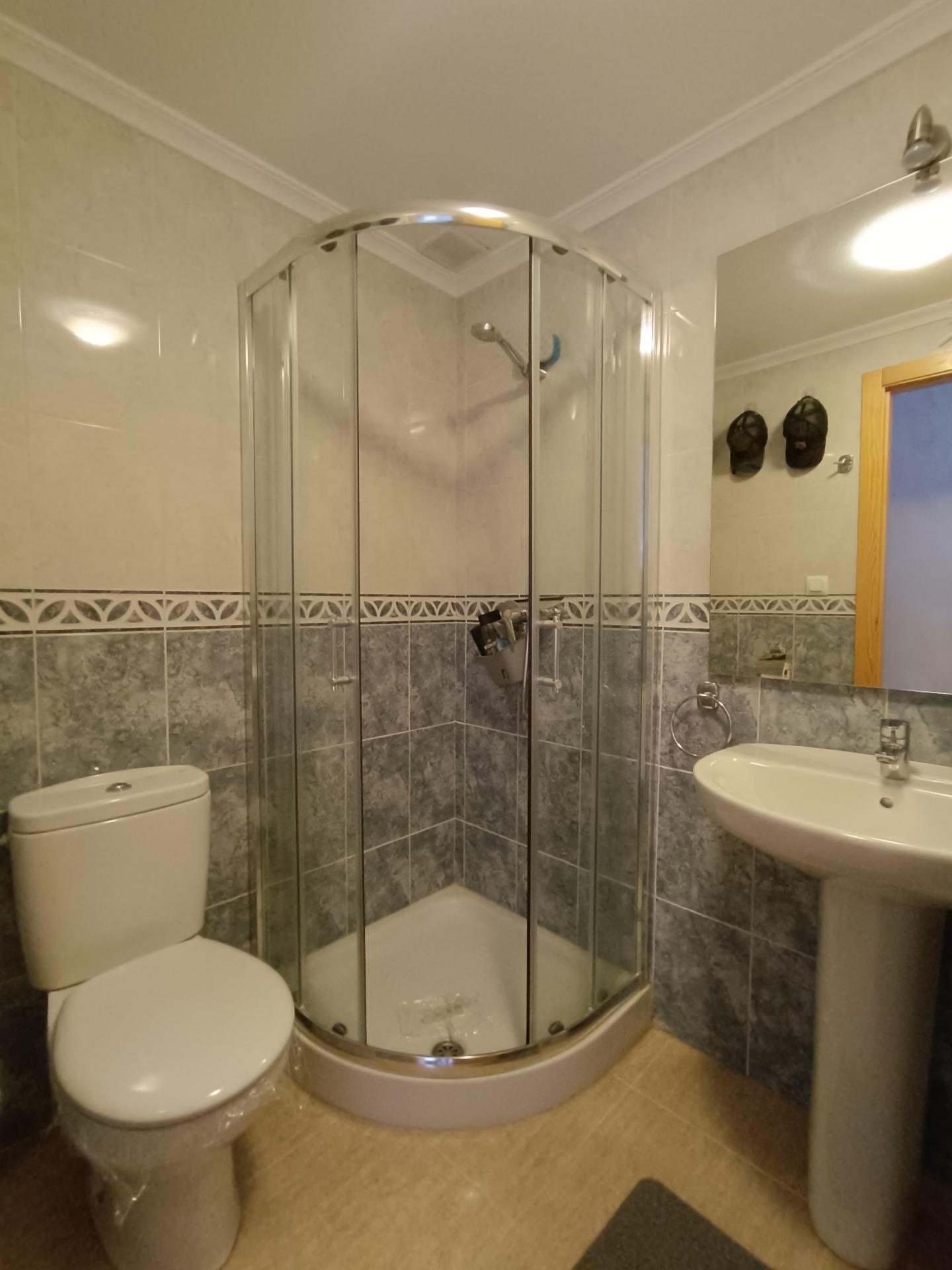 Master bedroom in terraced for sale in Avileses