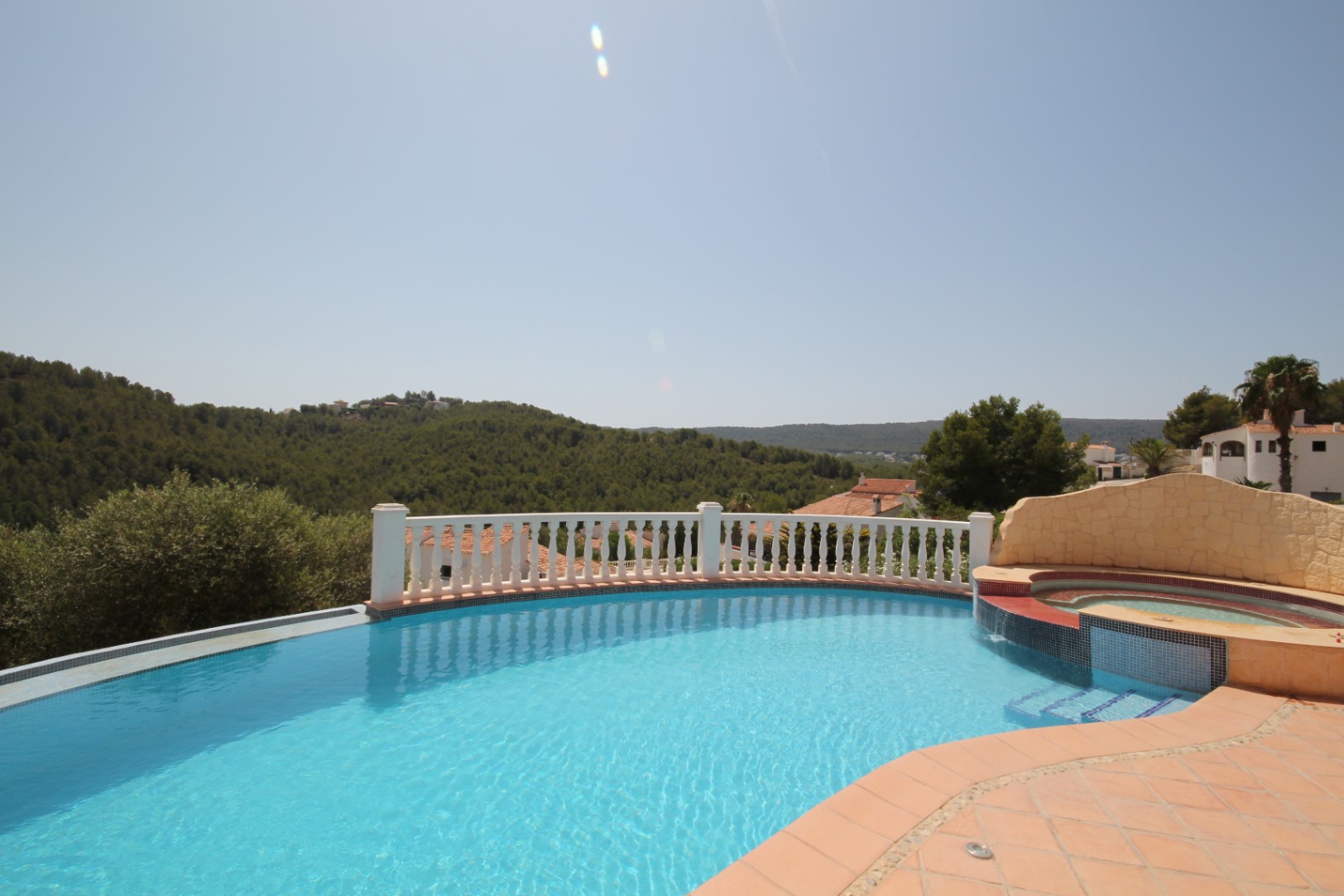 Garden in villa for sale in javea
