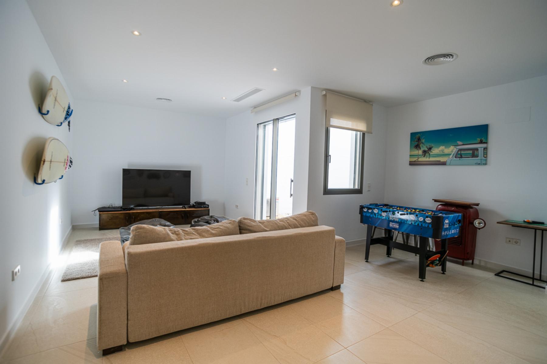 Terrace in villa for sale in Orihuela Costa