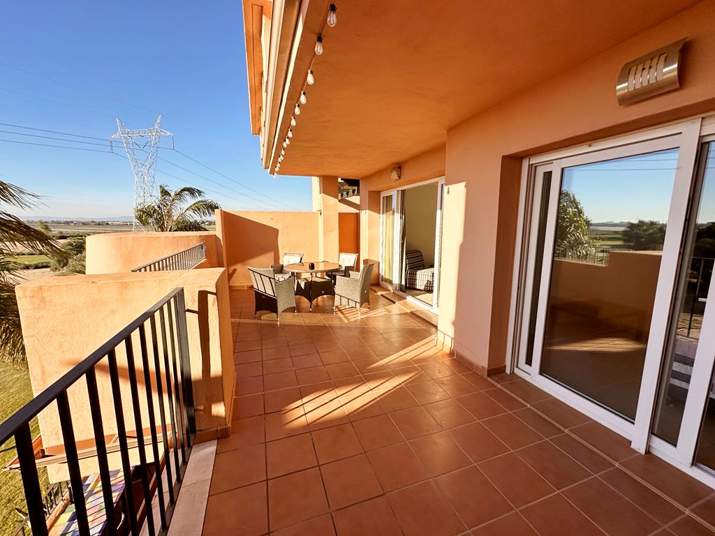 Bedroom in apartment for sale in Mar Menor Golf Resort