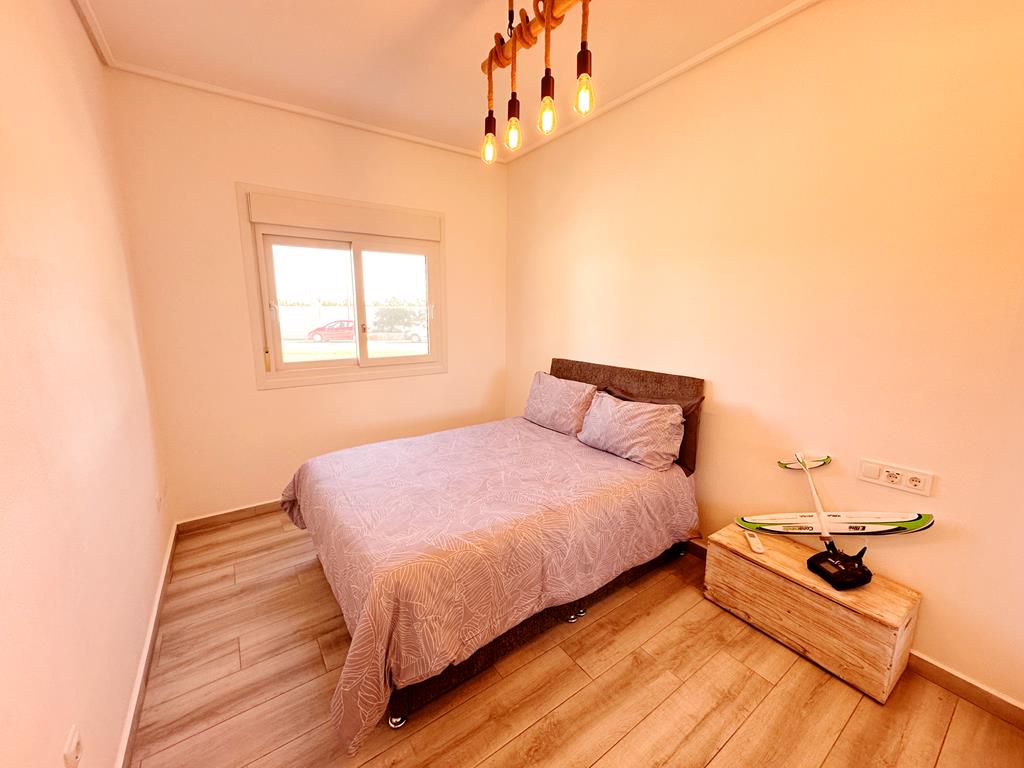 Master bedroom in villa for sale in La Torre Golf Resort