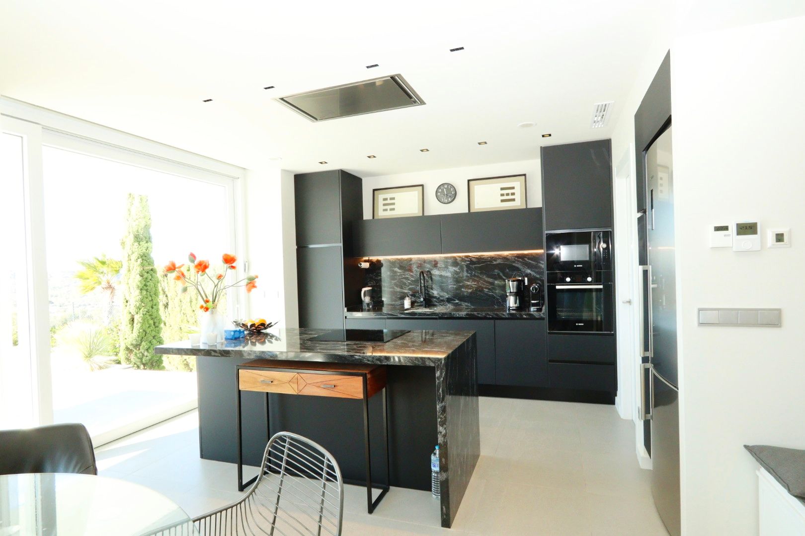 Terrace in villa for sale in Finestrat