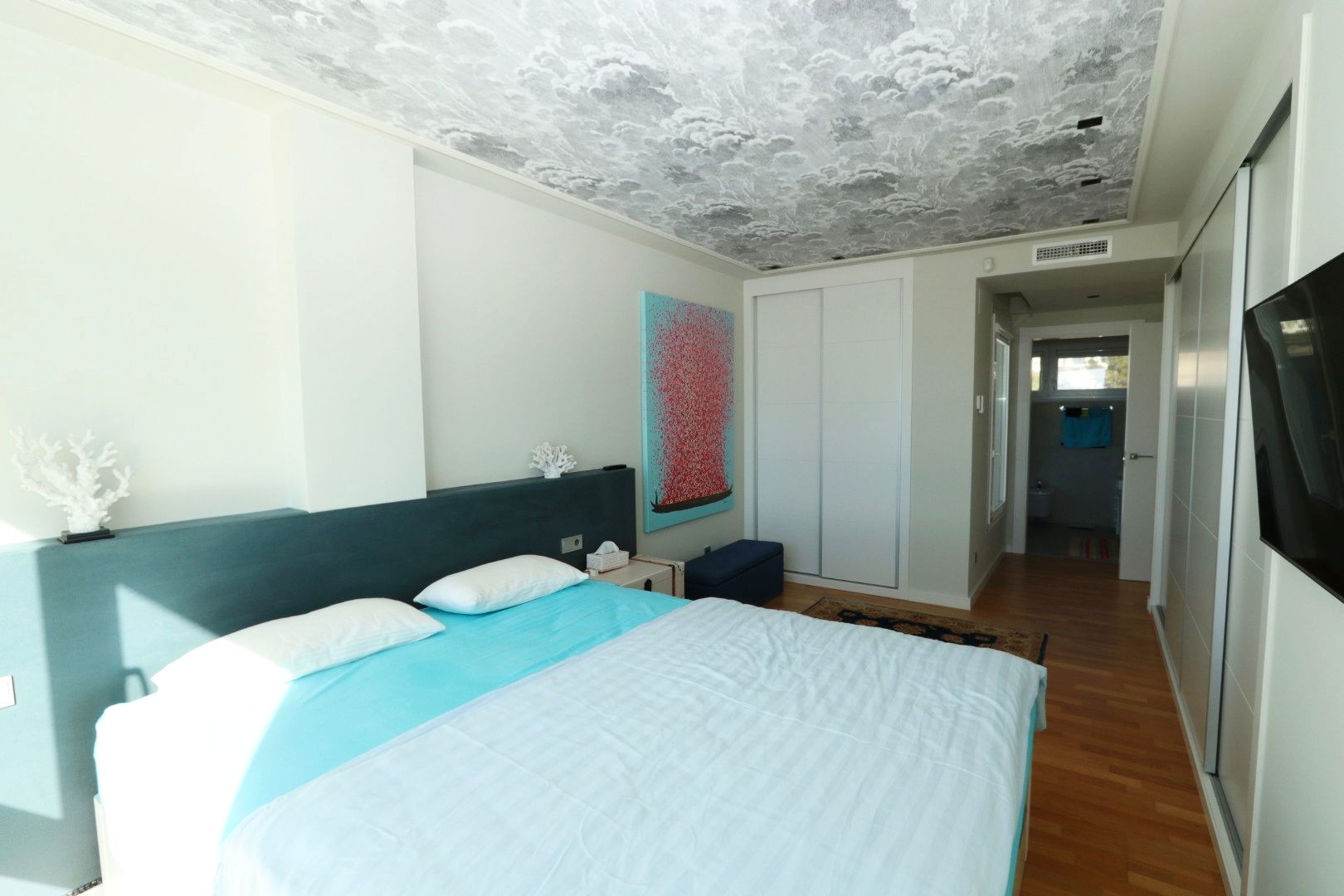 Bathroom in villa for sale in Finestrat