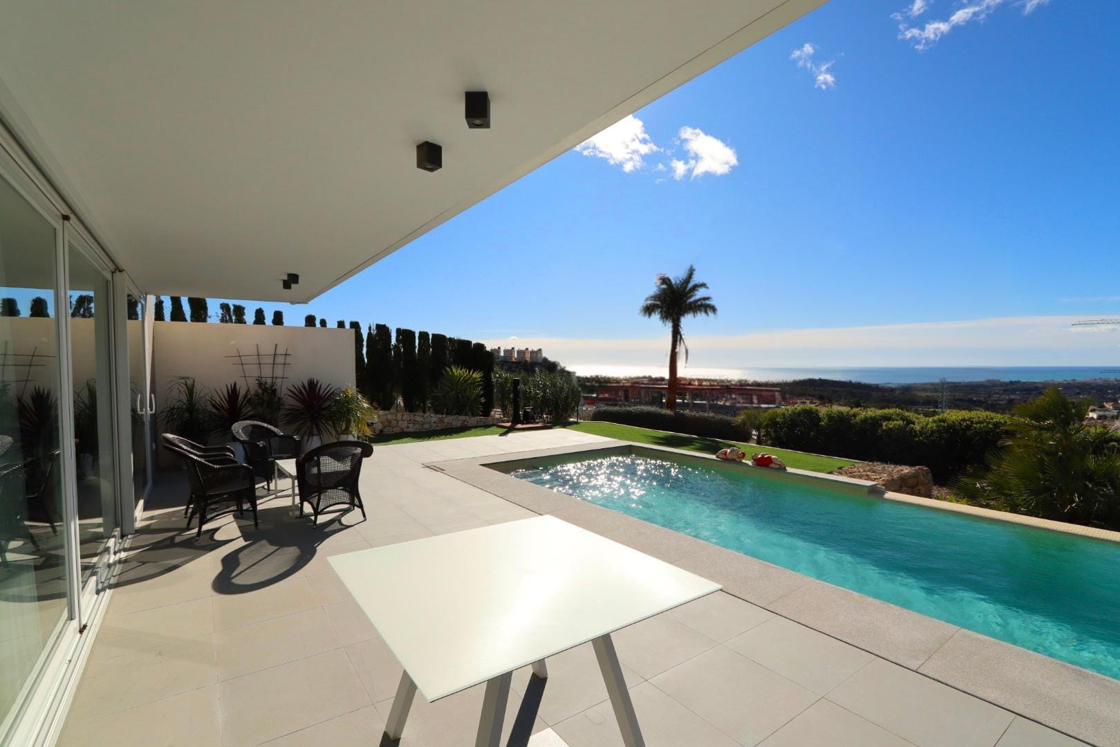 Pool area in villa for sale in Finestrat