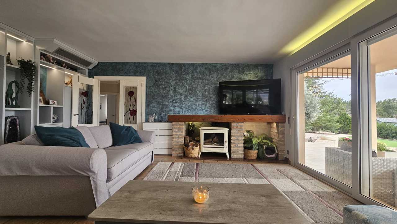 Living room in villa for sale in Torremendo