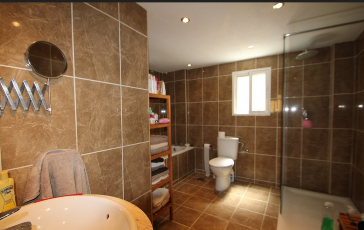 Pool area in villa for sale in Villamartin