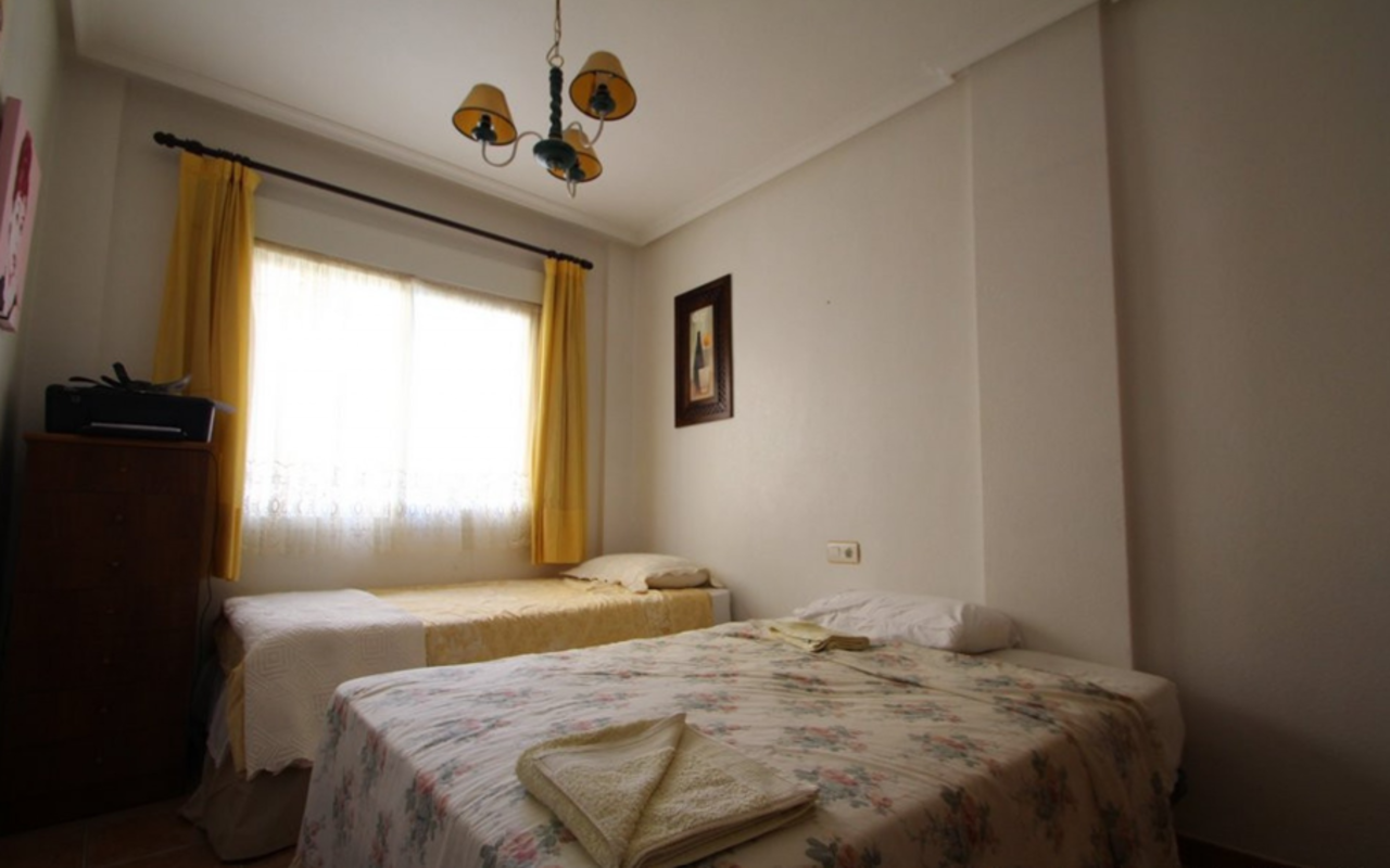 Bedroom in villa for sale in Villamartin