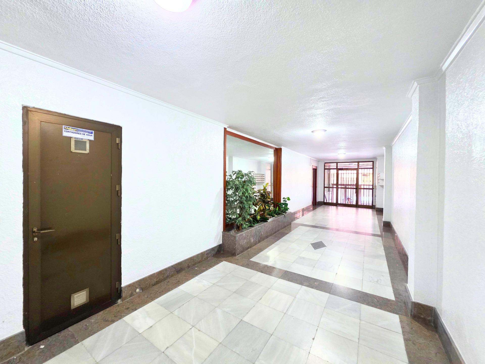 Pool area in apartment for sale in Torrevieja