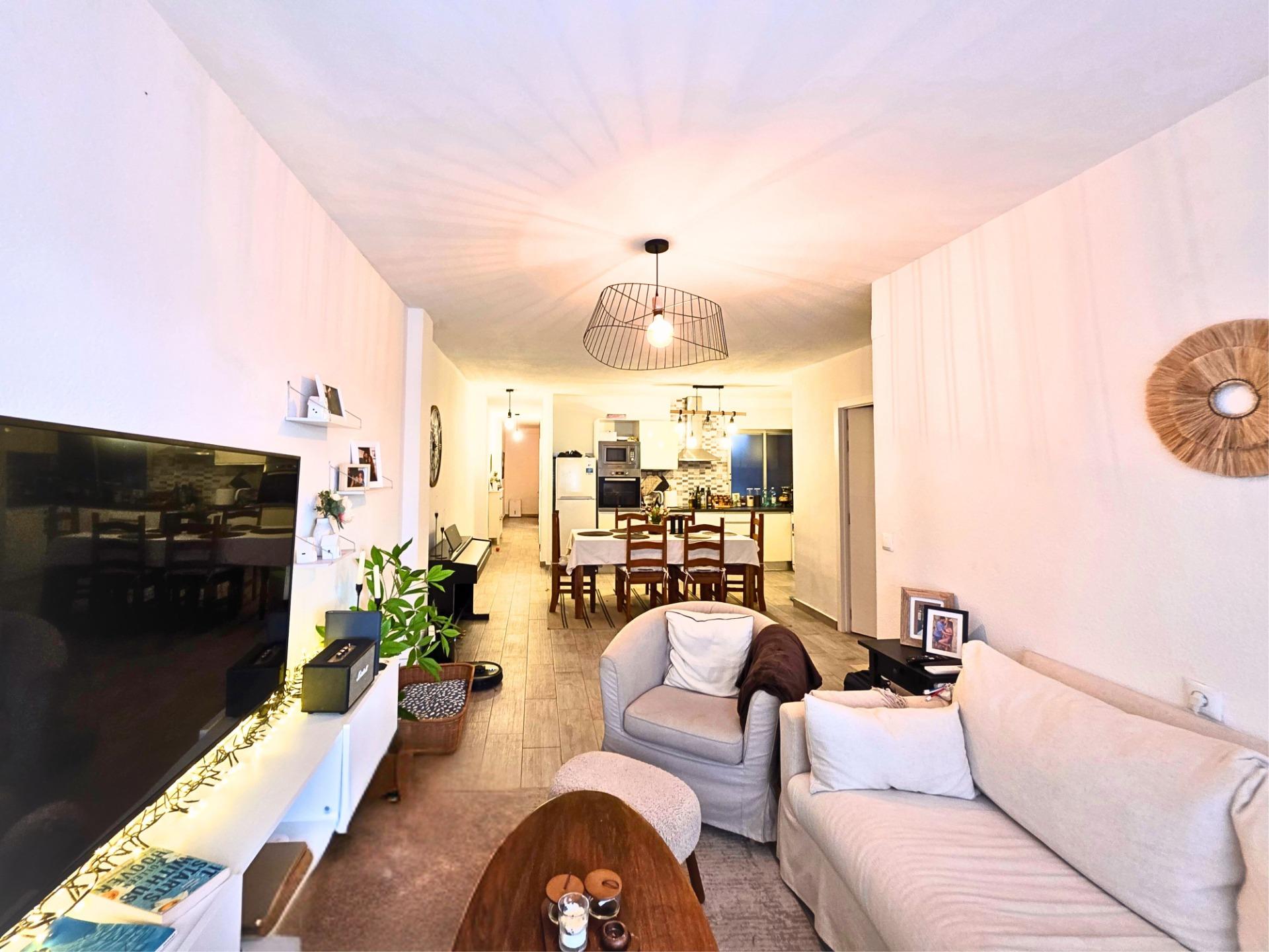 Bedrooms: 3, Bathrooms: 1, Apartment in Torrevieja, Alicante, Spain