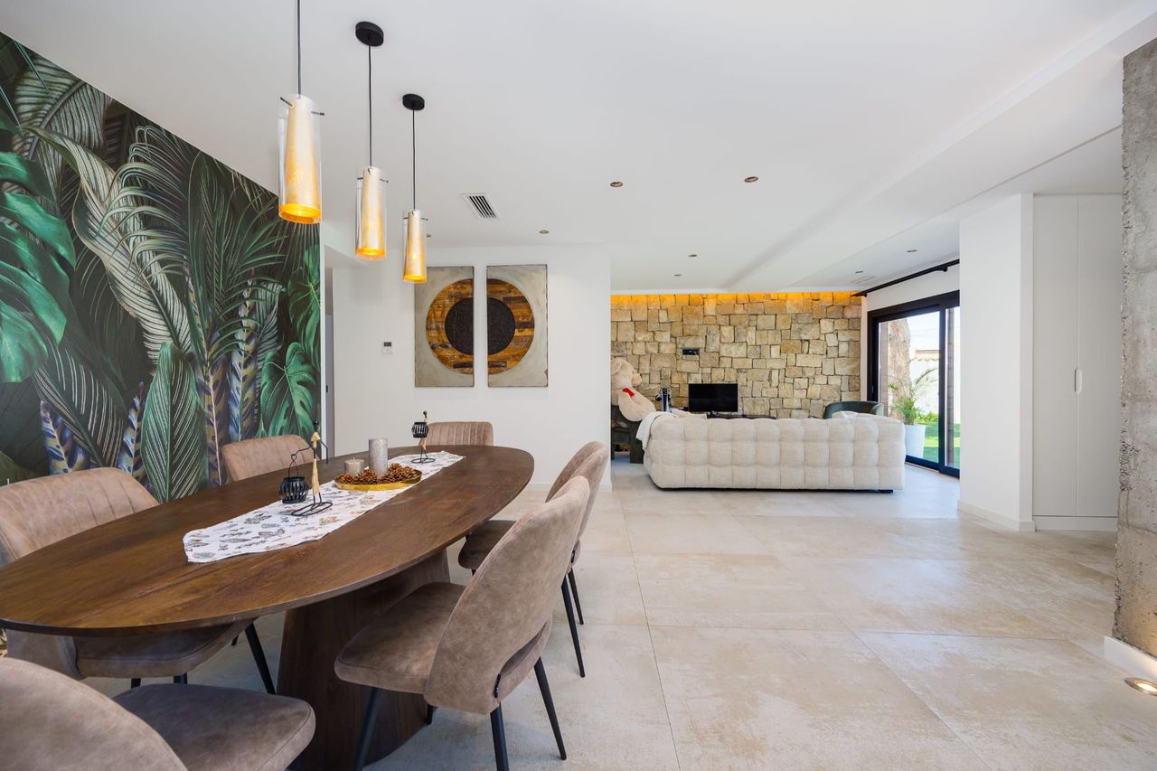 Exterior view in villa for sale in Torrevieja