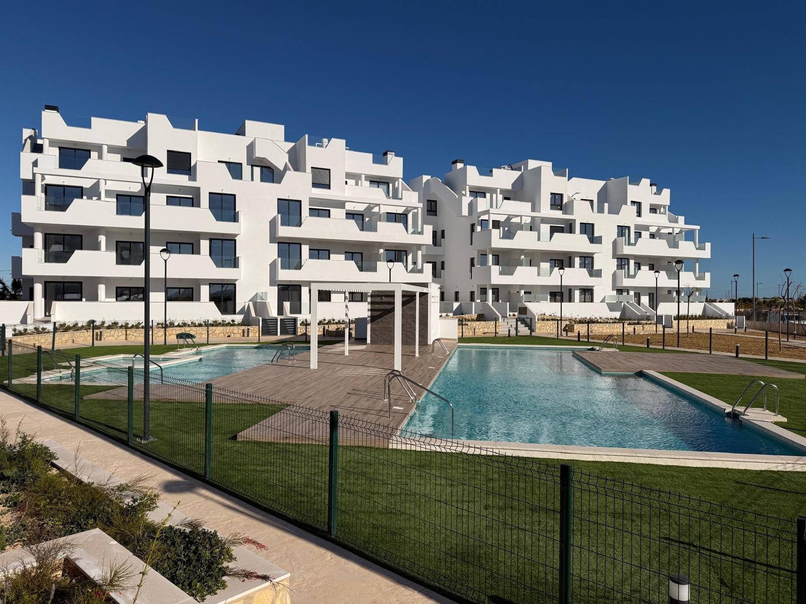 Fully Furnished 2-Bedroom Apartment in Santa Rosalia Lake and Life Resort – Modern Living in a Thriv
