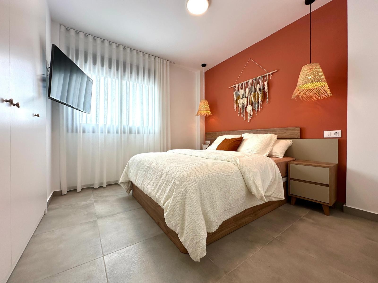 Bedroom in apartment for sale in Torre Pacheco