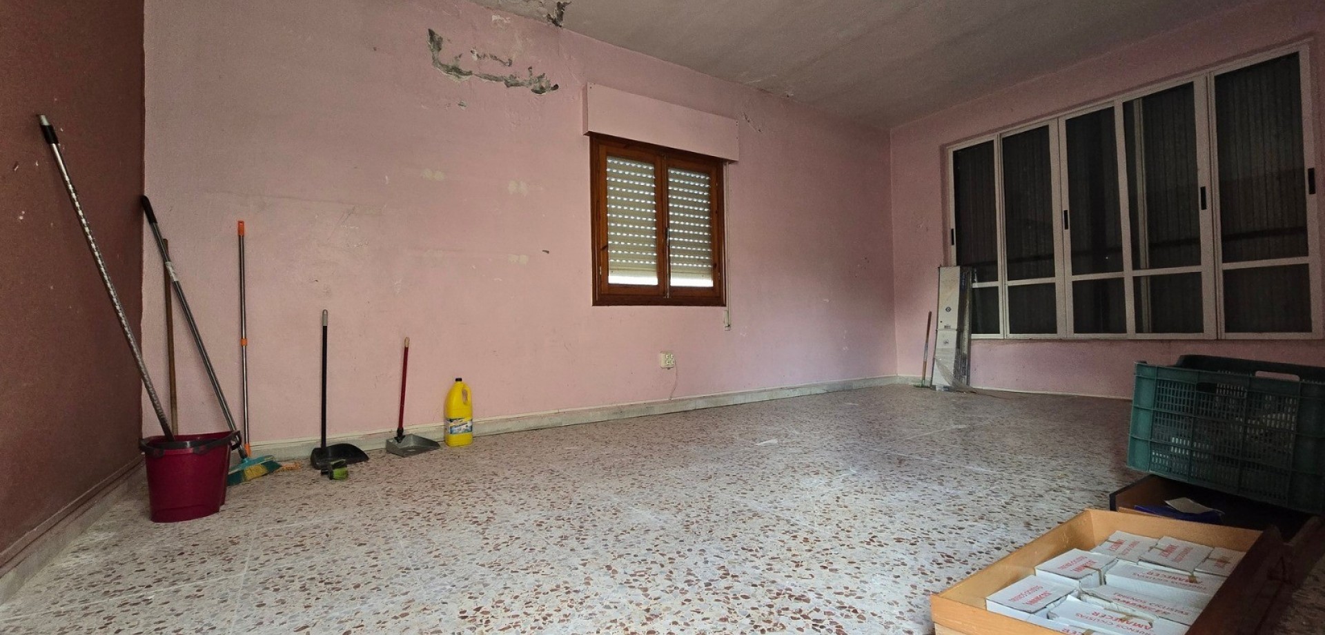 Kitchen in villa for sale in Torrevieja