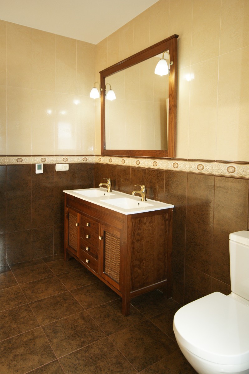 Kitchen in villa for sale in Cabo Roig