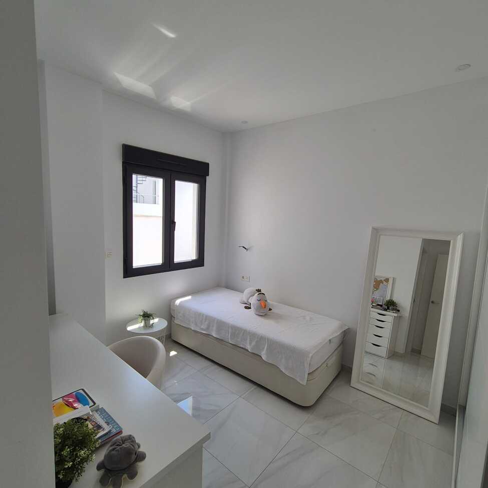 Terrace in villa for sale in Bigastro