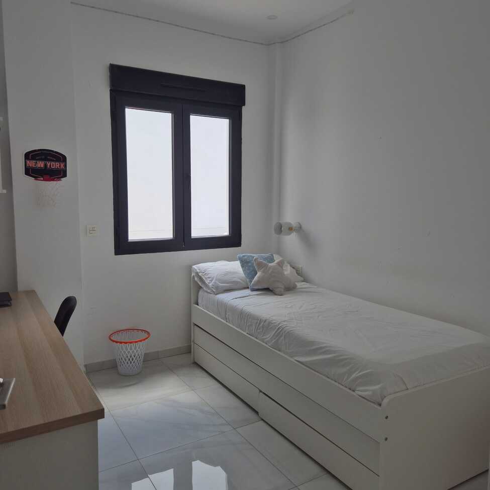 Pool area in villa for sale in Bigastro
