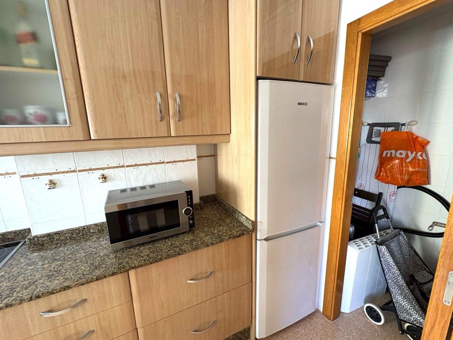 Bedroom in apartment for sale in Torrevieja