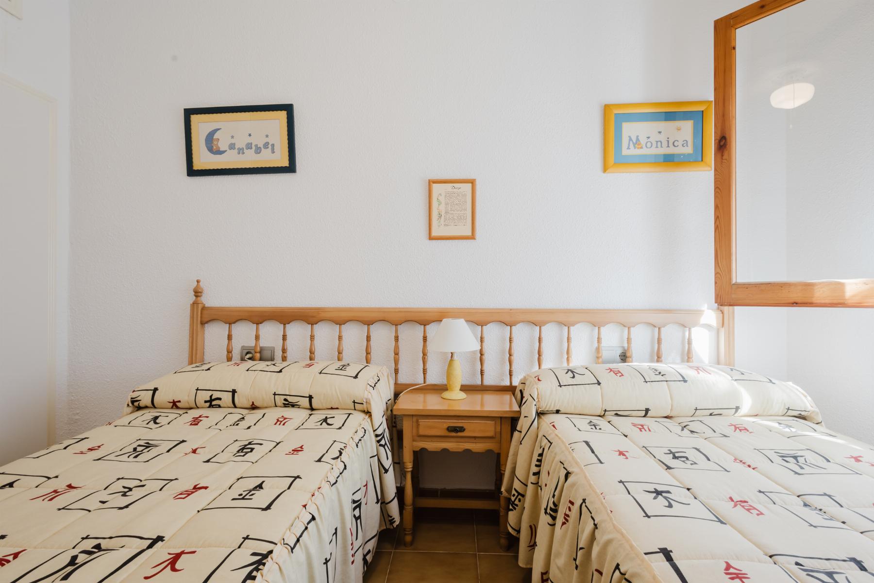 Bedroom in bungalow for sale in Torrevieja