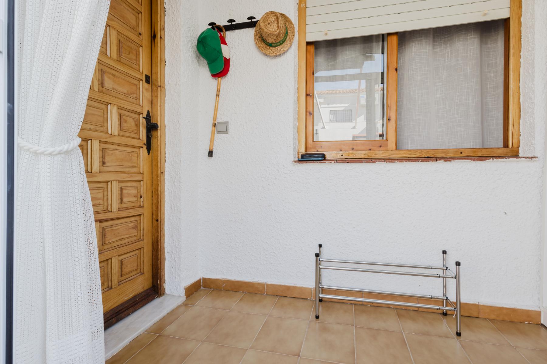 Master bedroom in bungalow for sale in Torrevieja