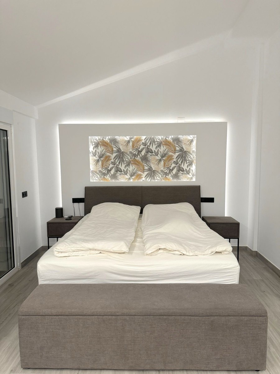 Living room in villa for sale in Alfas del Pi