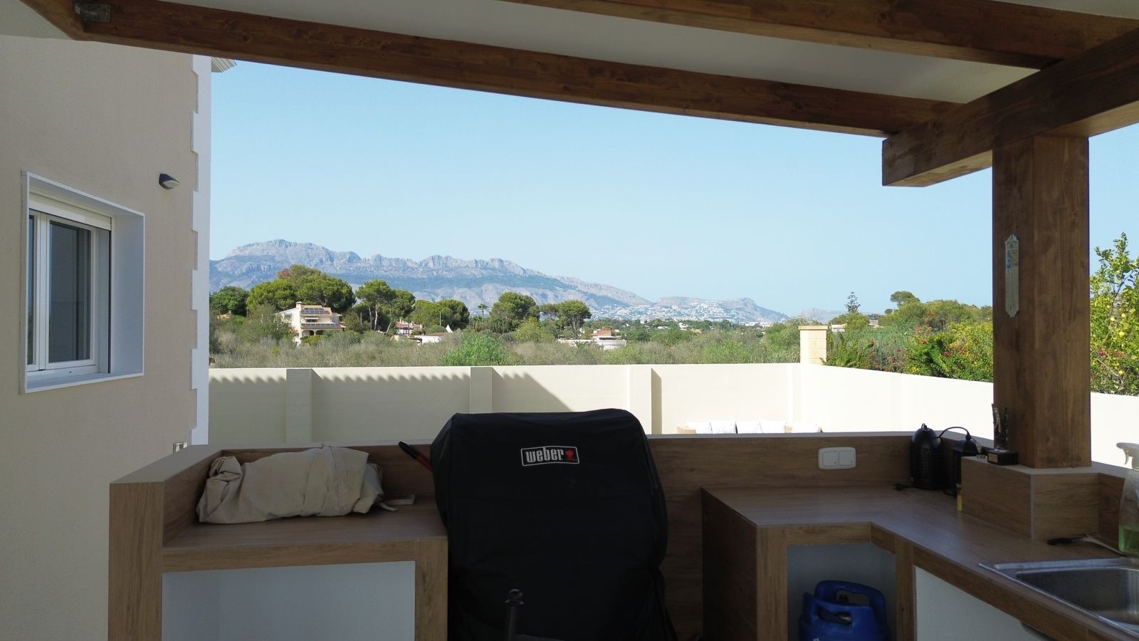 Terrace in villa for sale in Alfas del Pi