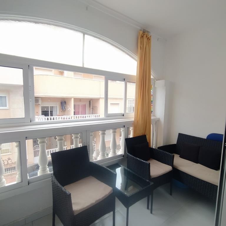 Terrace in apartment for sale in Torrevieja