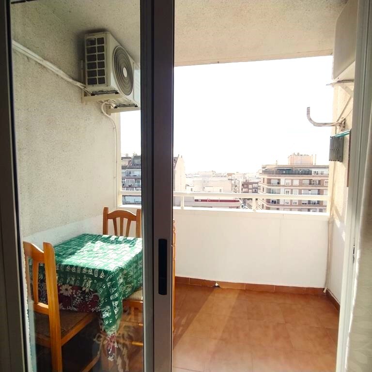 Terrace in apartment for sale in Torrevieja
