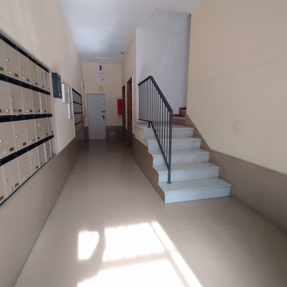 Bedroom in apartment for sale in Torrevieja