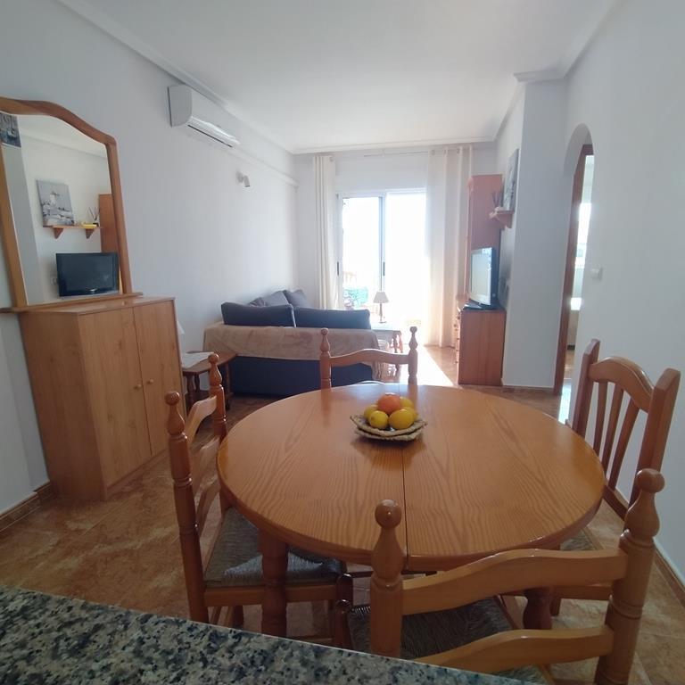 Dining area in apartment for sale in Torrevieja