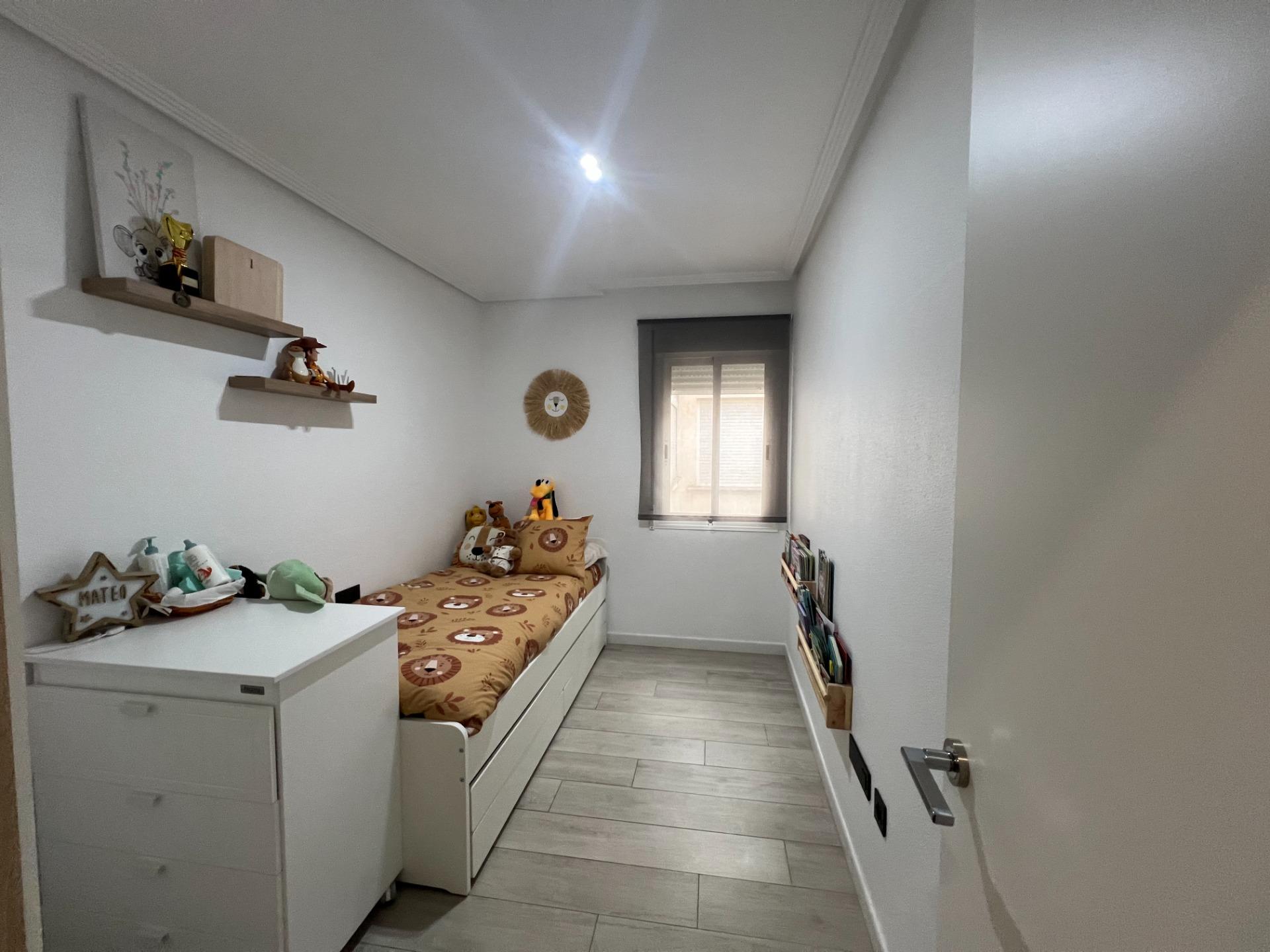 Master bedroom in apartment for sale in Dolores